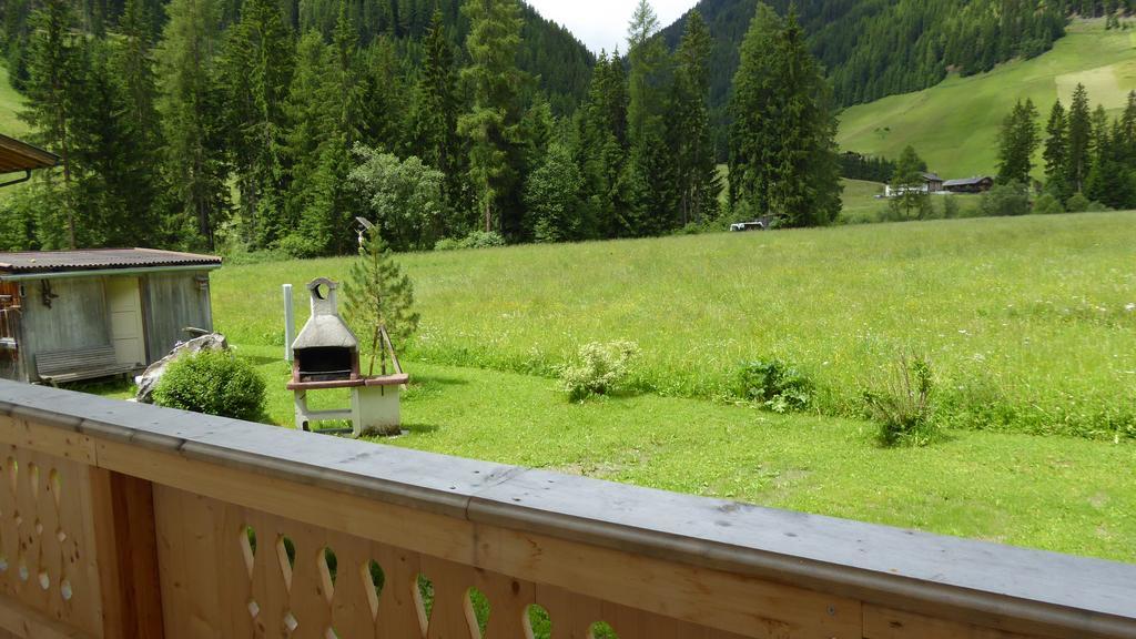 Haus Fuerhapter Markus Innervillgraten Luaran gambar