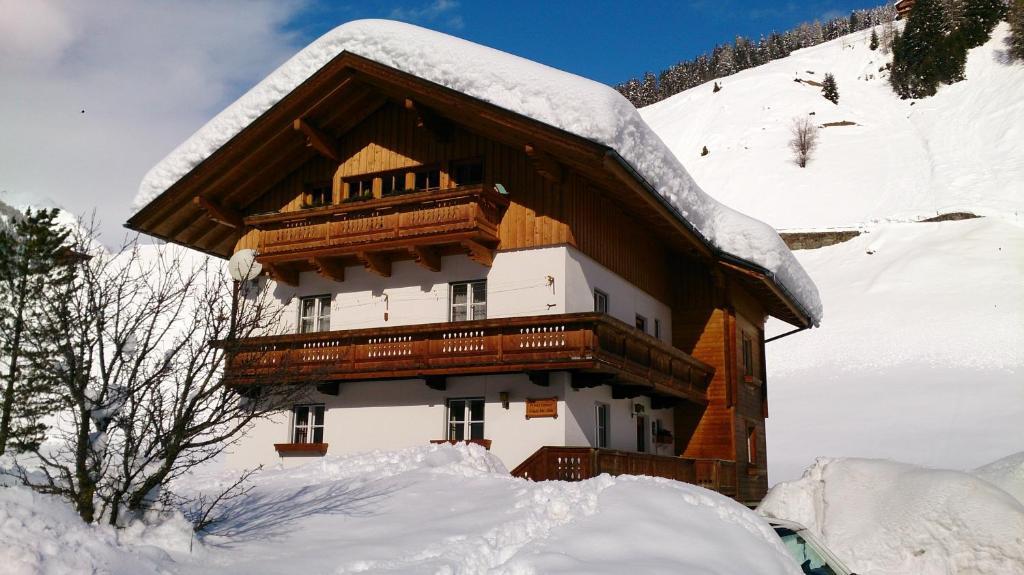 Haus Fuerhapter Markus Innervillgraten Luaran gambar