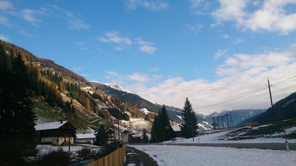 Haus Fuerhapter Markus Innervillgraten Luaran gambar